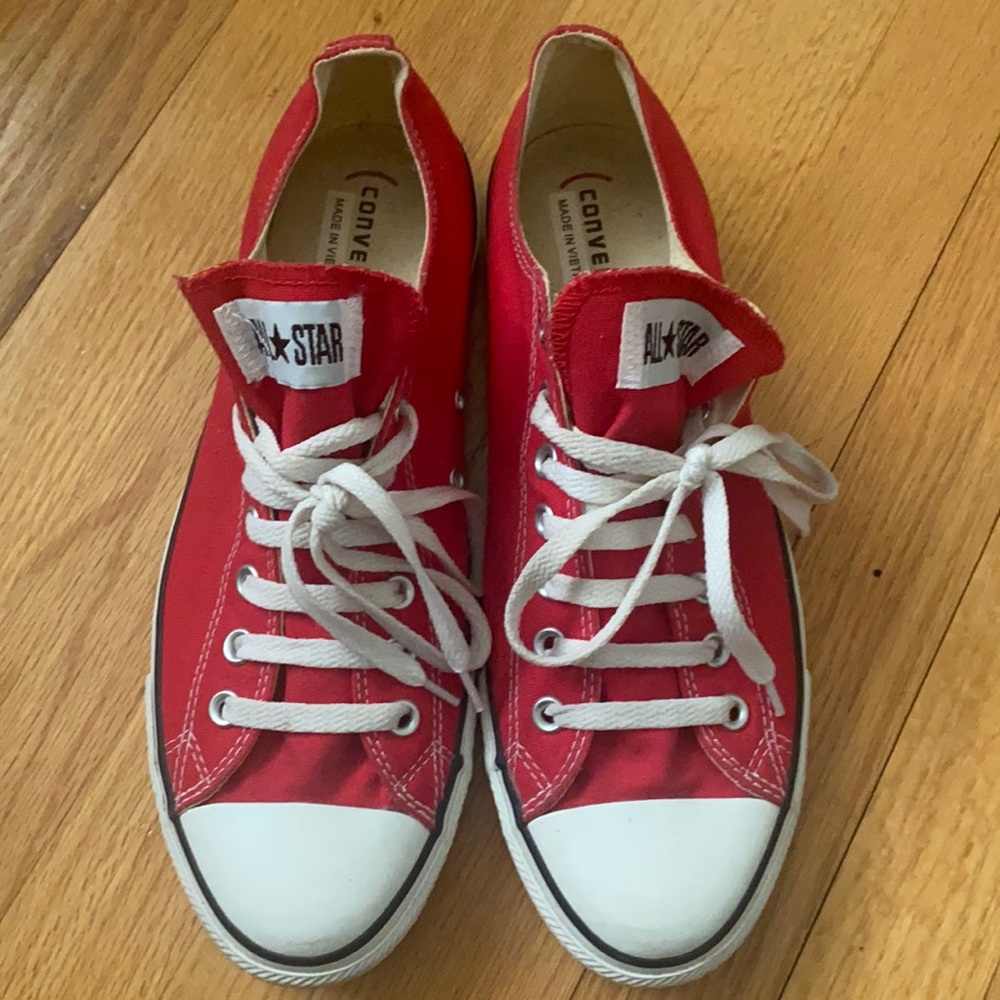 Low top Converse